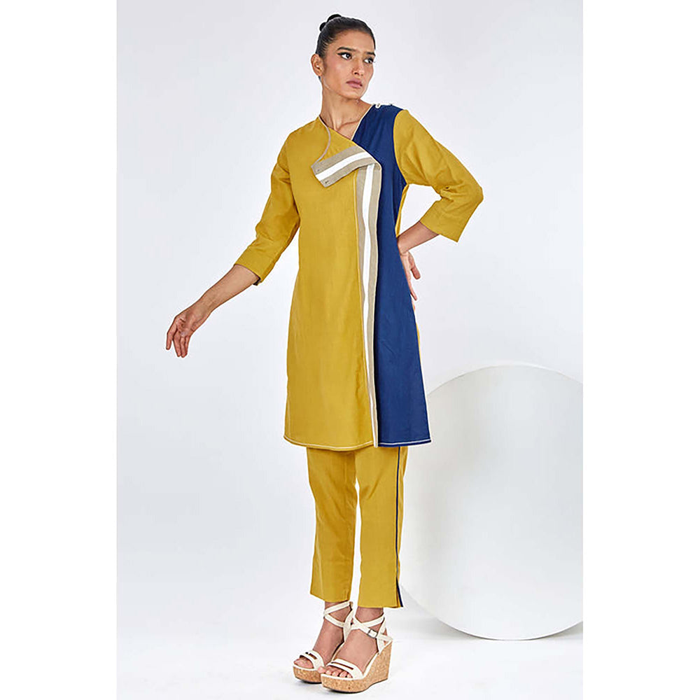 MADDER MUCH Mustard Cotton Round Neck Stripes Top With Pant