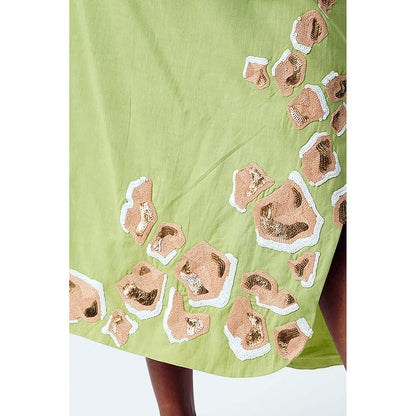 MADDER MUCH Cotton Green Mandarin Neck Solid/Plain Peplum Top With Skirt