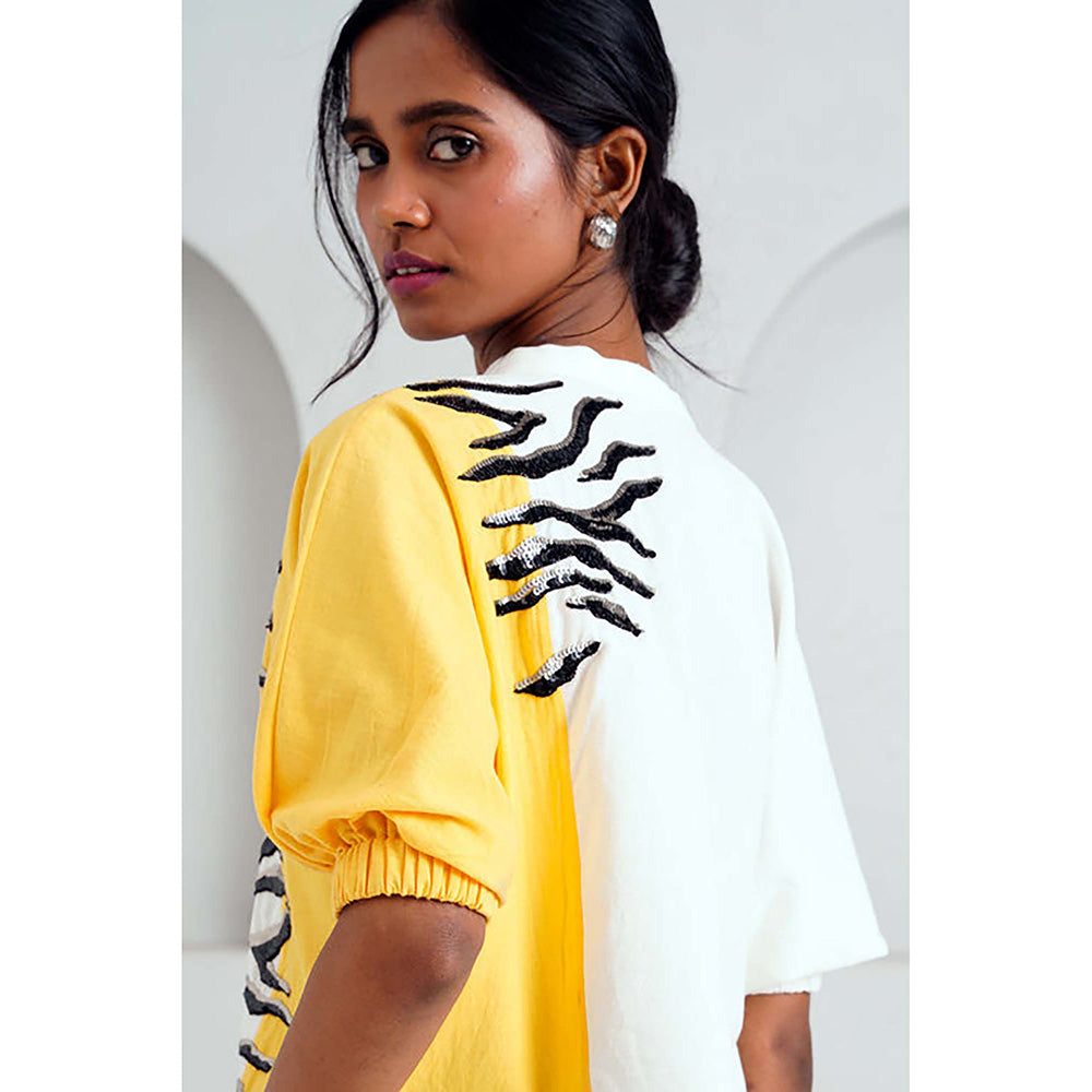 MADDER MUCH Multi-Color Cotton Round Neck Animal Print Top With Pant