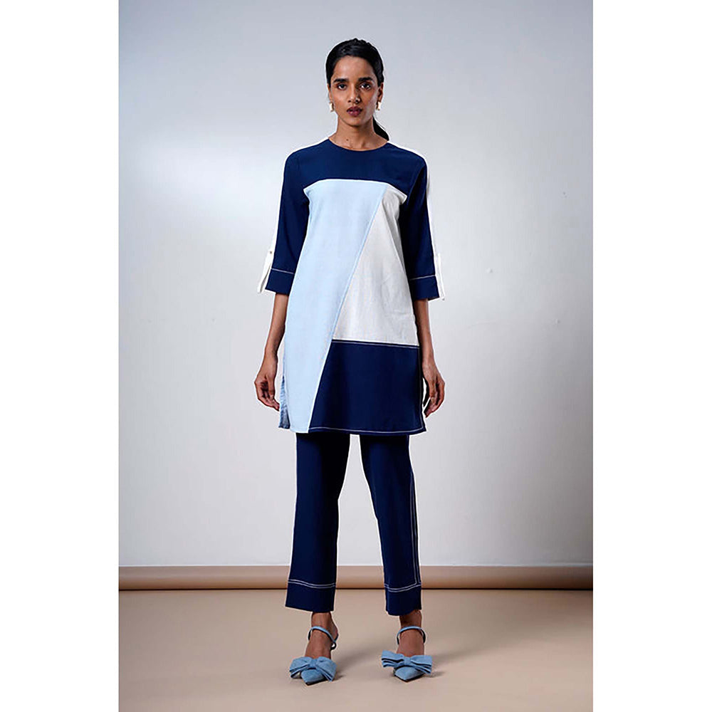 MADDER MUCH Navy Blue Cotton Crew Neck Colorblock Top With Pant