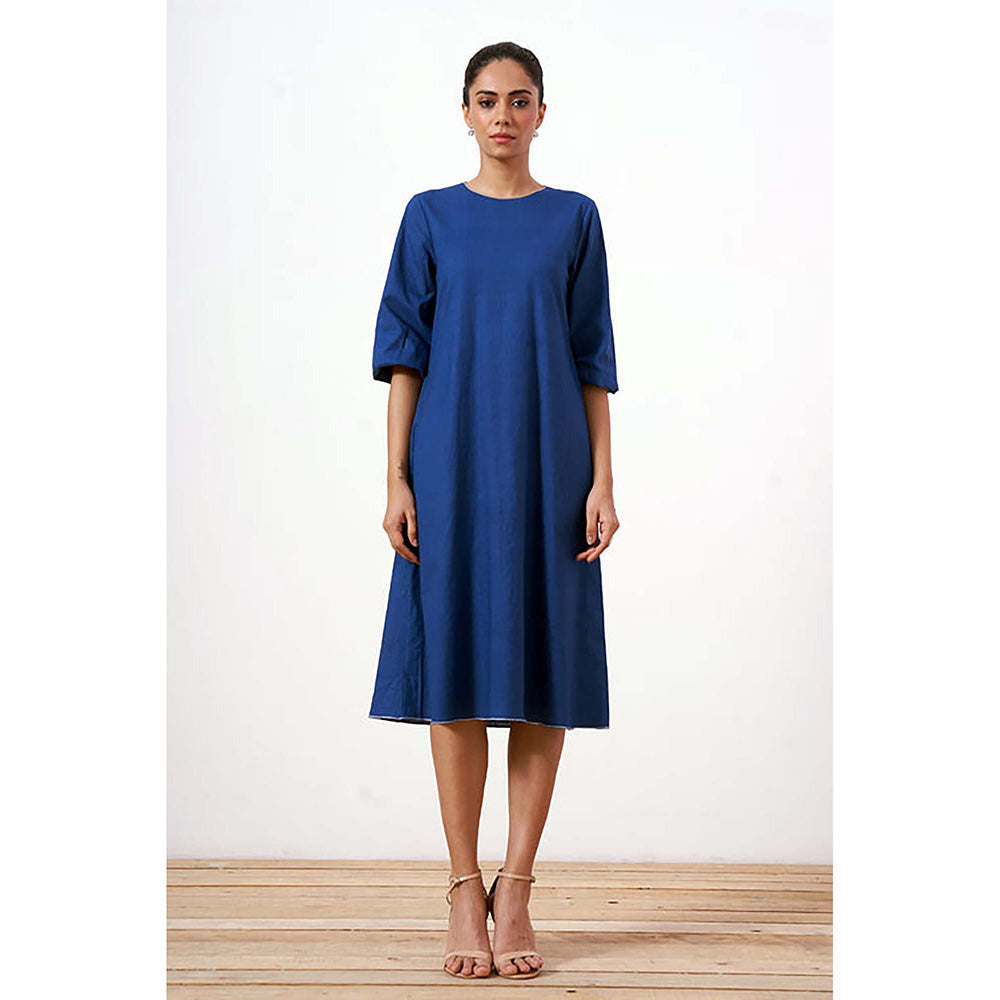 MADDER MUCH Blue Cotton Round Neck Solid/Plain Midi Dress
