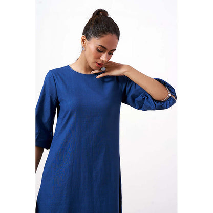 MADDER MUCH Blue Cotton Round Neck Solid/Plain Midi Dress