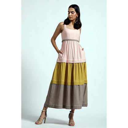 MADDER MUCH Aria - Step Dress With Pockets