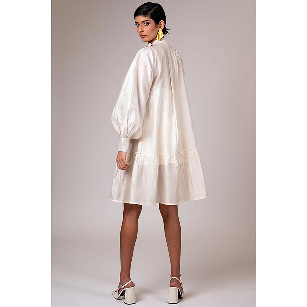 MADDER MUCH Vana - Snowy Short Dress