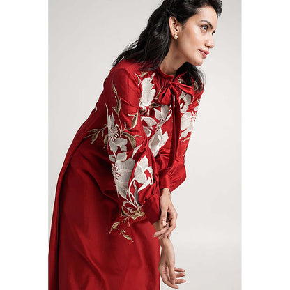 MADDER MUCH Aspen - Inverted Hem Tie Collared Midi Dress