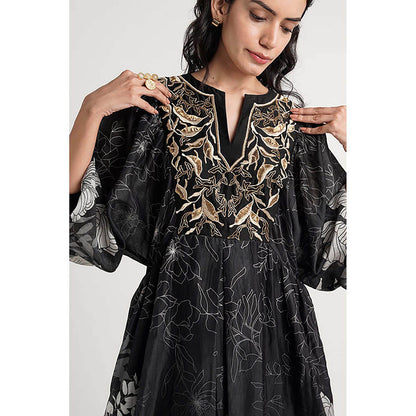 MADDER MUCH Black Cotton Round Neck Floral Knee Length Dress