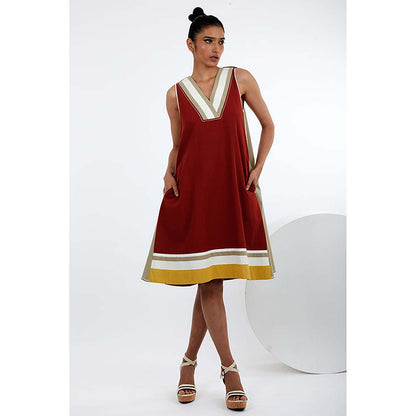 MADDER MUCH Muyu - Shoulder Tab Sleeveless A-Line Dress