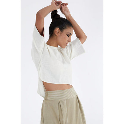 MADDER MUCH White Cotton Solid Plain Crop Top