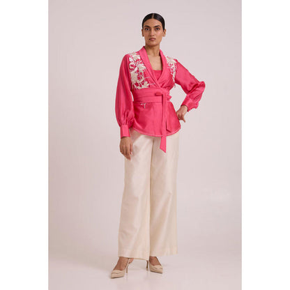 MADDER MUCH Cotton Pink V-Neck Floral Top