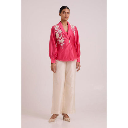 MADDER MUCH Cotton Pink V-Neck Floral Top