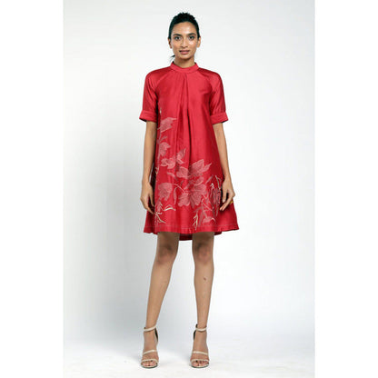 MADDER MUCH Rubia - Pentagon Short Dress