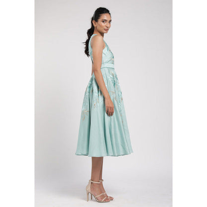 MADDER MUCH Aqila - Sleeveless Midi Gown