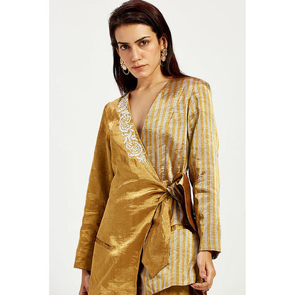MADDER MUCH Cusco 2.0 - Golden Bow Blazer with Peeking Sun Trouser