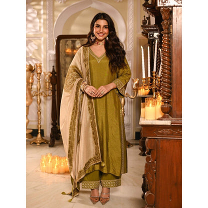 Mahee Jaipur Mehandi Green Ghawar Print Kurta With Pant And Dupatta
