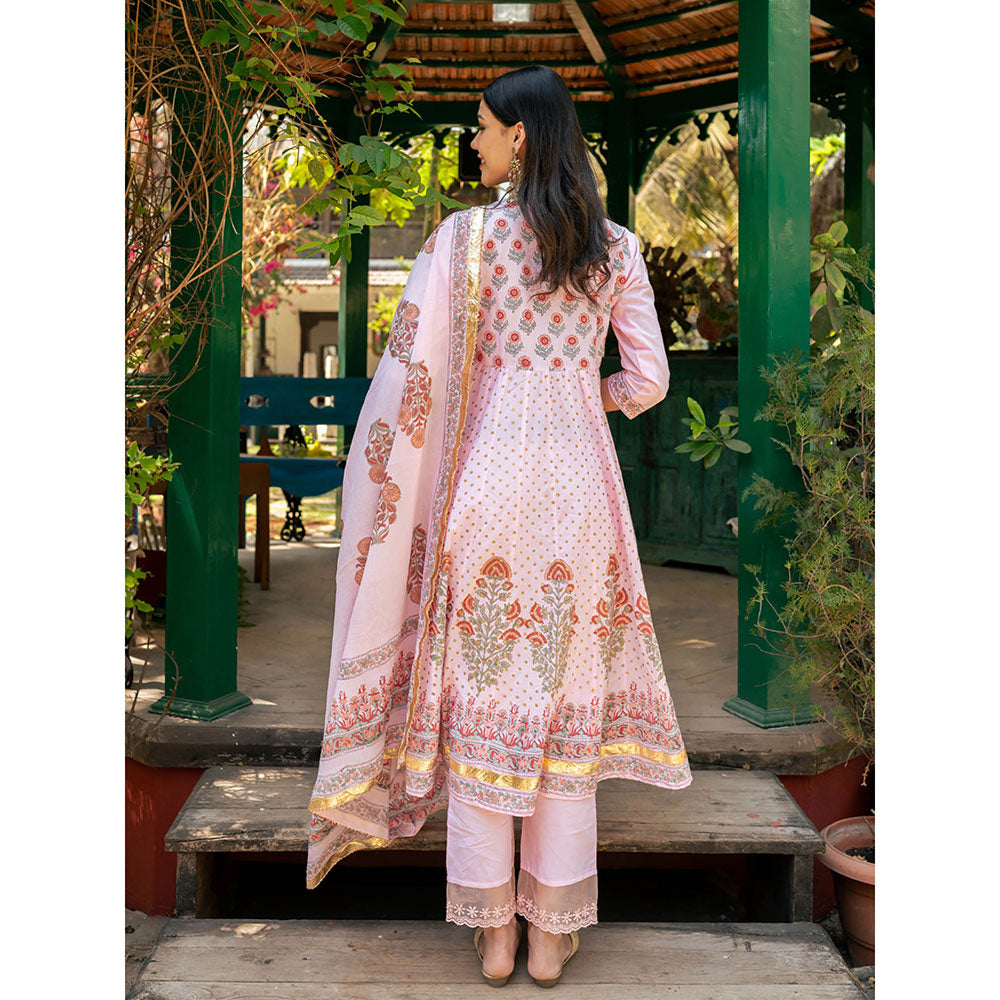 Maison Shefali Mughal Pink Boota Kurta with Pant and Dupatta (Set of 3)