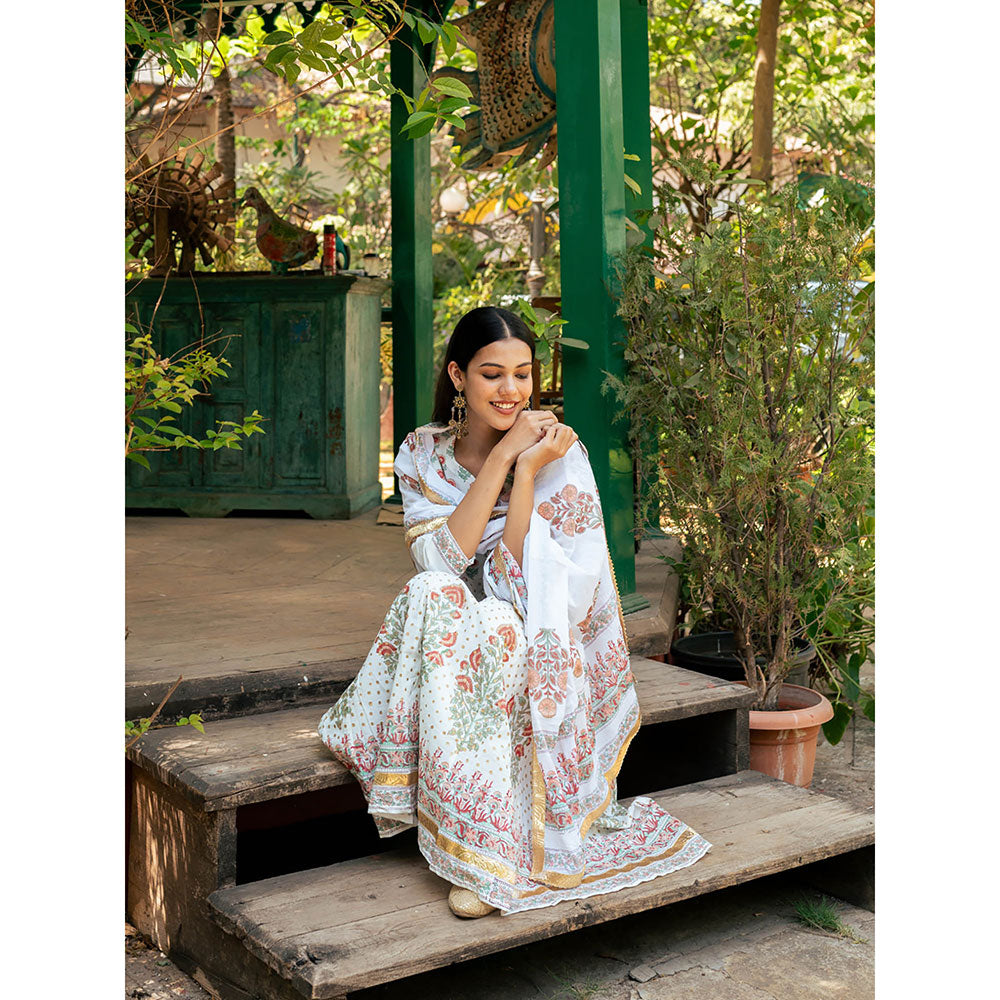 Maison Shefali Mughal Cream Boota Kurta with Pant and Dupatta (Set of 3)