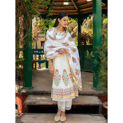 Maison Shefali Mughal Cream Boota Kurta with Pant and Dupatta (Set of 3)