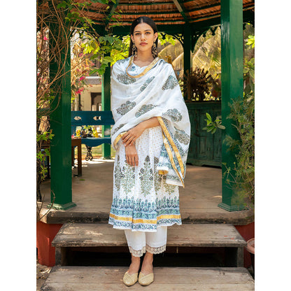 Maison Shefali Mughal White Boota Kurta with Pant and Dupatta (Set of 3)