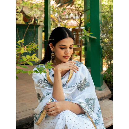Maison Shefali Mughal White Boota Kurta with Pant and Dupatta (Set of 3)