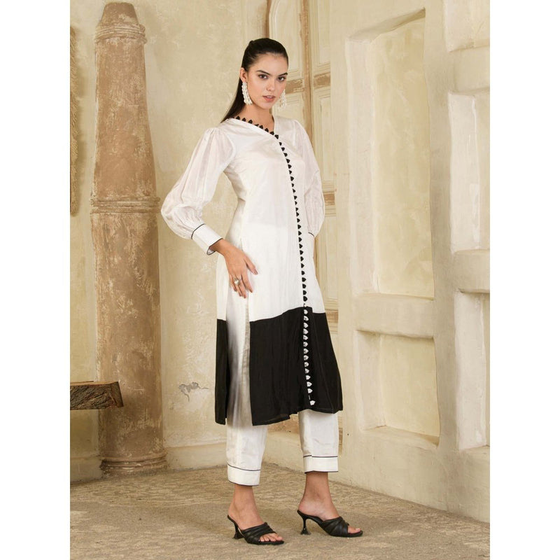 Maive White & Black Colorblock Kurta and Pant (Set of 2)