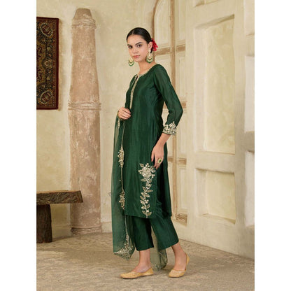 Maive Dark Green Embroidered Chanderi Kurta with Pant and Dupatta (Set of 3)