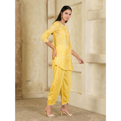 Maive Yellow Embroidered Chanderi Co-ord (Set of 2)