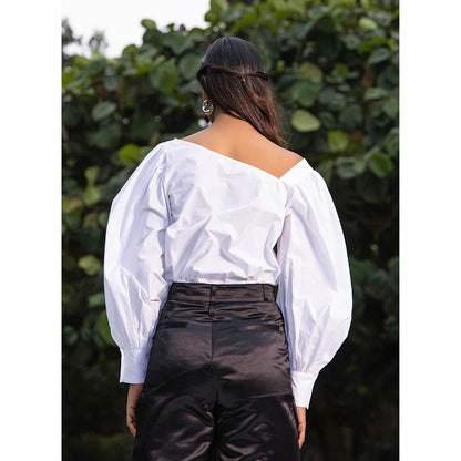 MALIE Snow White SERENE Top