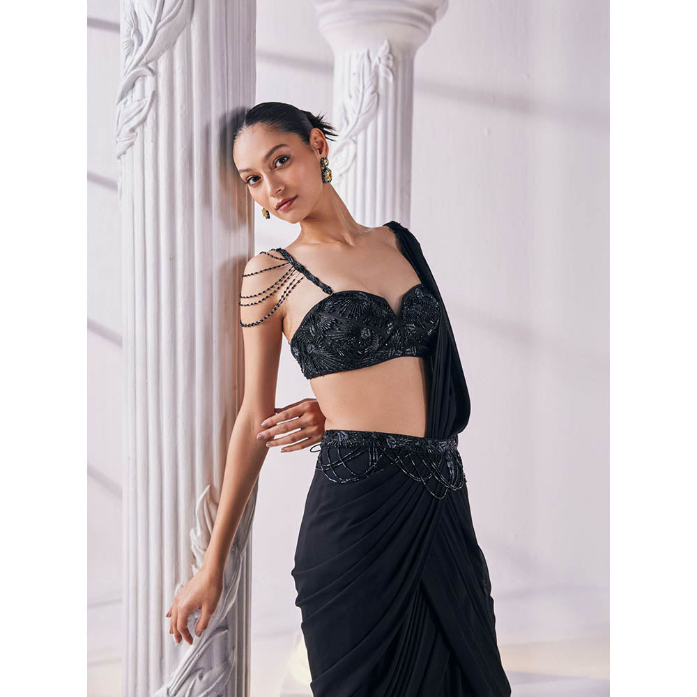 MANDIRA WIRK Black Saree Stitched Blouse and Belt