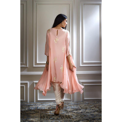 MANDIRA WIRK Women Chanderi Pink Kurta with Pant
