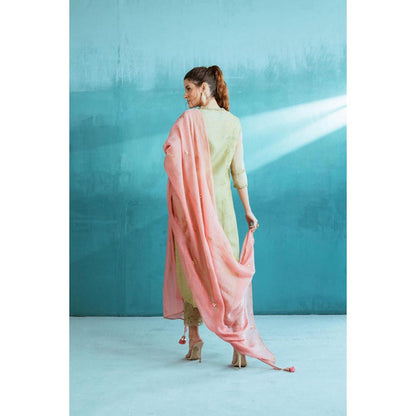 MANDIRA WIRK Women Chanderi Green Kurta with Pant and Dupatta