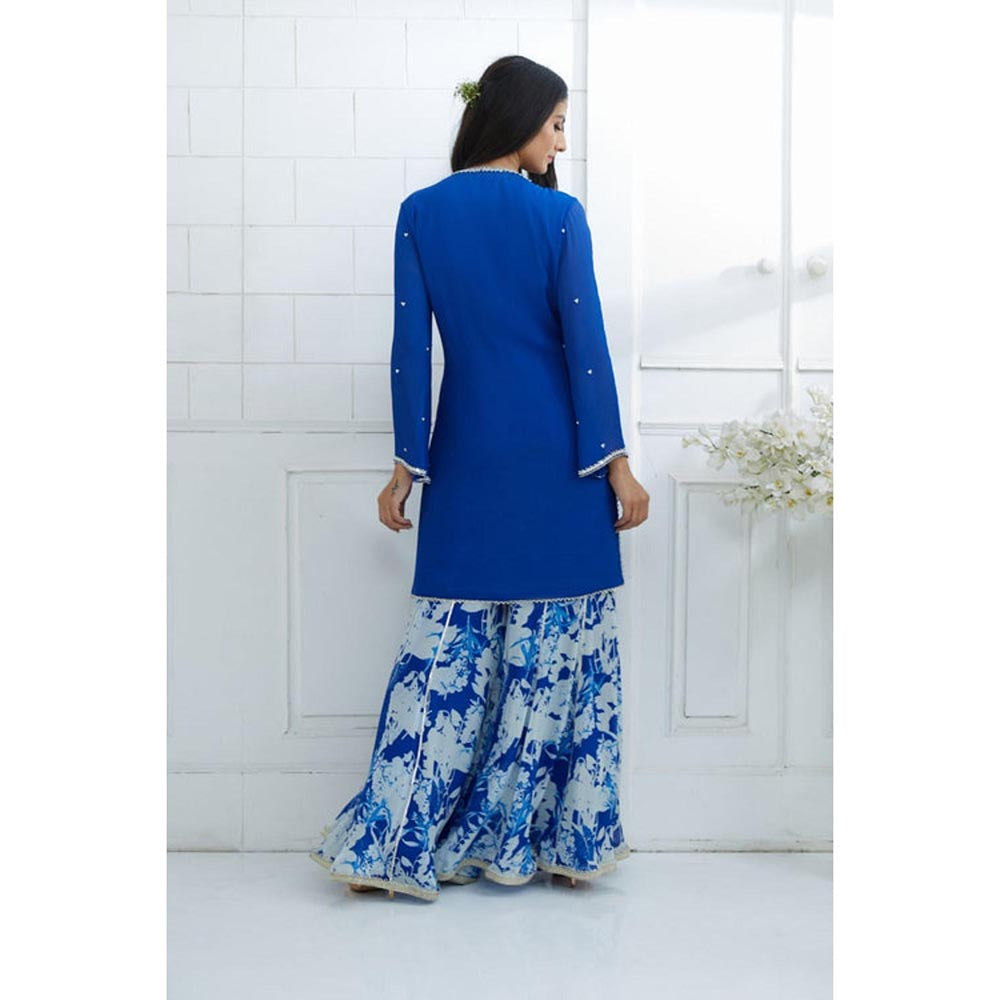 MANDIRA WIRK Women Chiffon Blue Kurta with Sharara