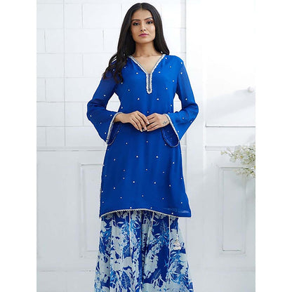 MANDIRA WIRK Women Chiffon Blue Kurta with Sharara