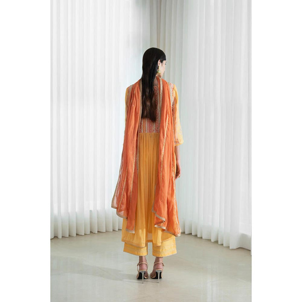 MANDIRA WIRK Women Chanderi Mustard Kurta with Pant and Dupatta