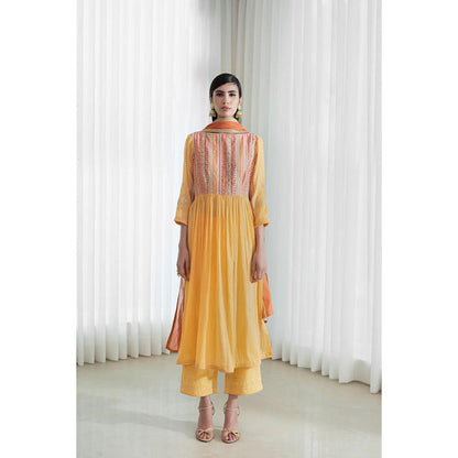 MANDIRA WIRK Women Chanderi Mustard Kurta with Pant and Dupatta
