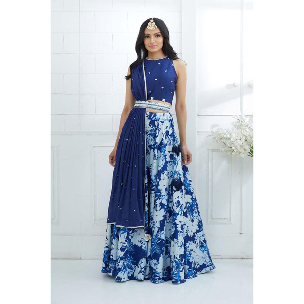 MANDIRA WIRK Blue Embroidered Printed Lehenga Blouse With Dupatta