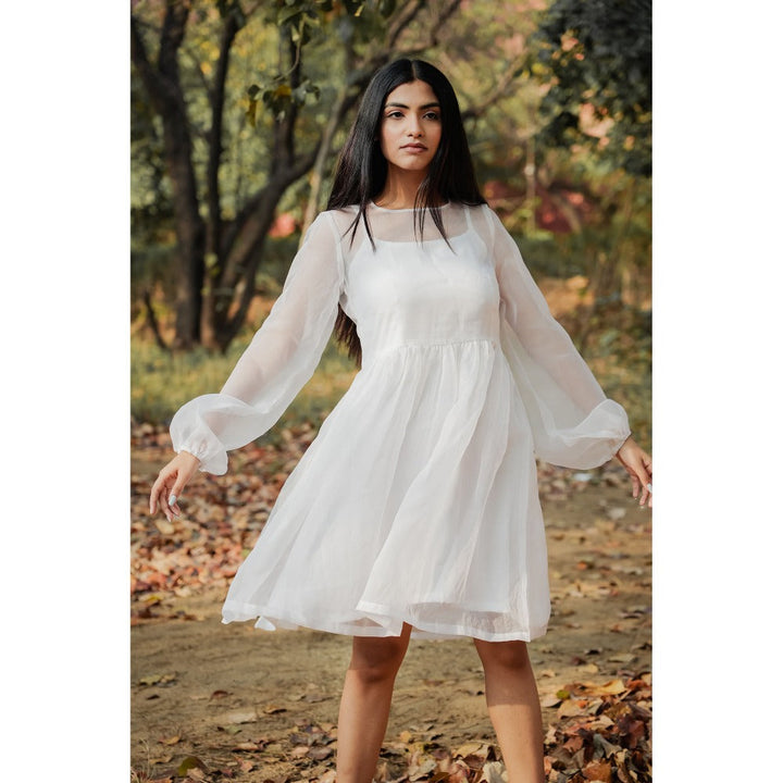 Mangalmay By Aastha White Silk Organza Mini Dress with Slip (Set of 2)