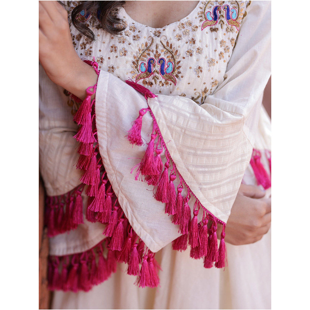 Mani Dua Khanna Flared Sleeves Ivory Kurta with Pant (Set of 2)