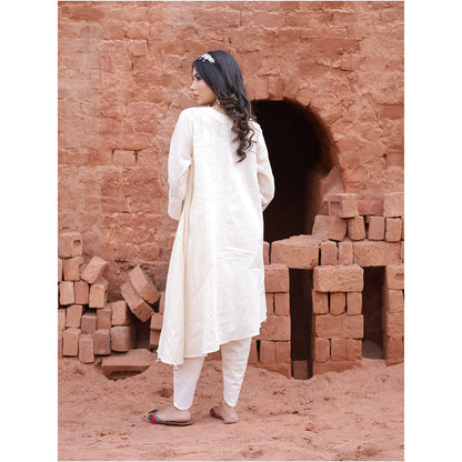 Mani Dua Khanna Ivory Kurta with Dhoti (Set of 2)