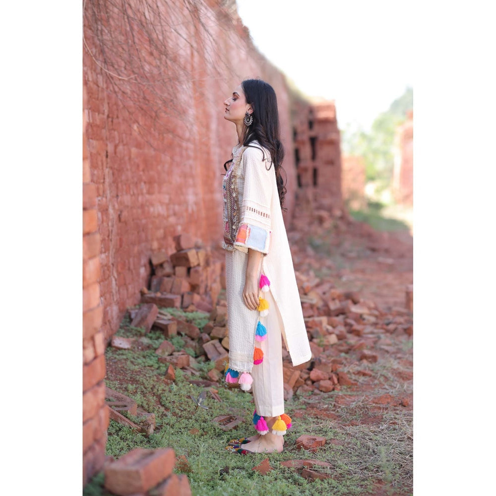 Mani Dua Khanna Boho Styled Ivory Embroidered Kurta with Pant (Set of 2)