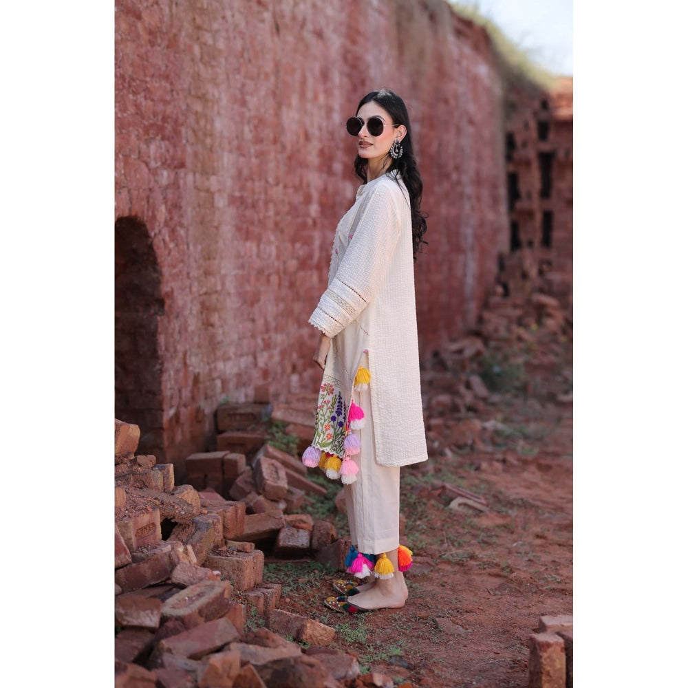 Mani Dua Khanna Ivory Crinkle Embroidery Kurta with Pant (Set of 2)