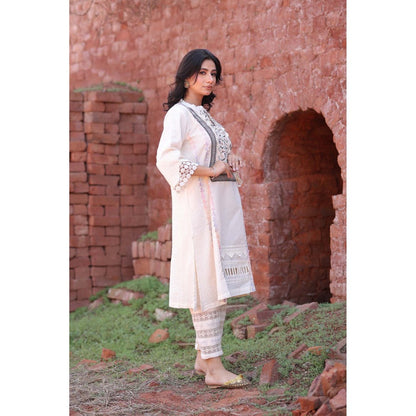 Mani Dua Khanna Ivory Thread Kurta with Pant (Set of 2)