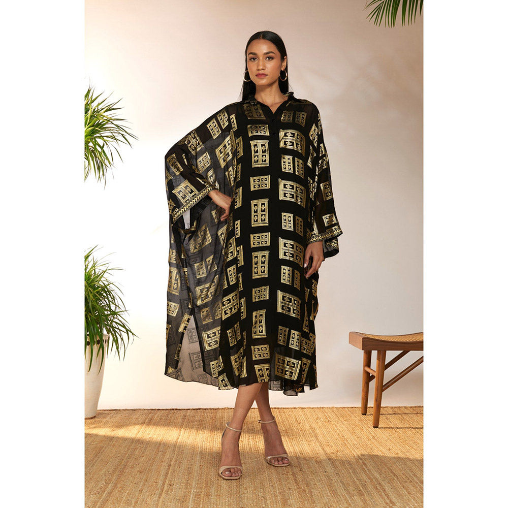Masaba Black Open Doors Foil Collar Kaftan with Slip (Set of 2)