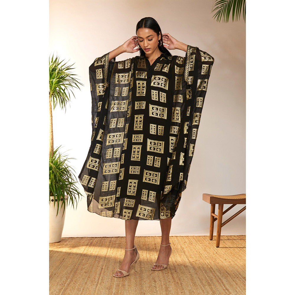 Masaba Black Open Doors Foil Collar Kaftan with Slip (Set of 2)