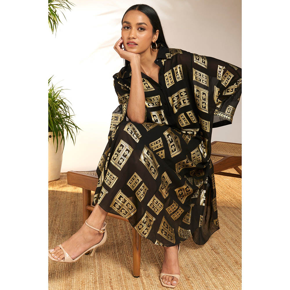 Masaba Black Open Doors Foil Collar Kaftan with Slip (Set of 2)