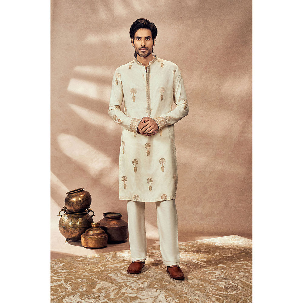 Masaba Ivory Traveller's Palm Jacquard Kurta with Pant (Set of 2)