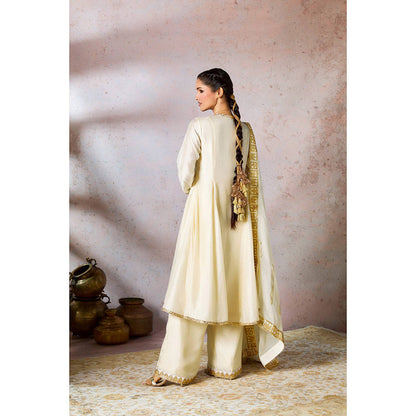 Masaba Ivory Whispering Kurta with Palazzo and Dupatta (Set of 3)