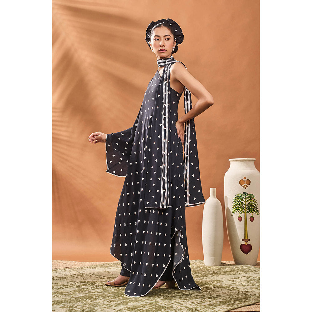 Masaba Black Kurta with Pant (Set of 2)