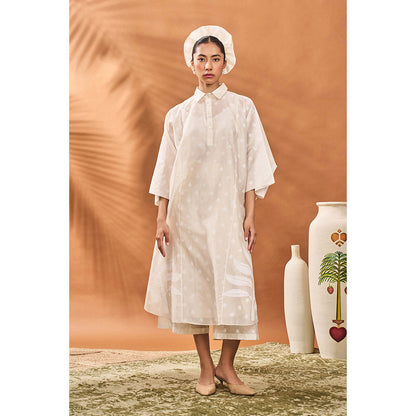 Masaba White Chander Trellis Palm Kurta with Inner and Pant (Set of 3)