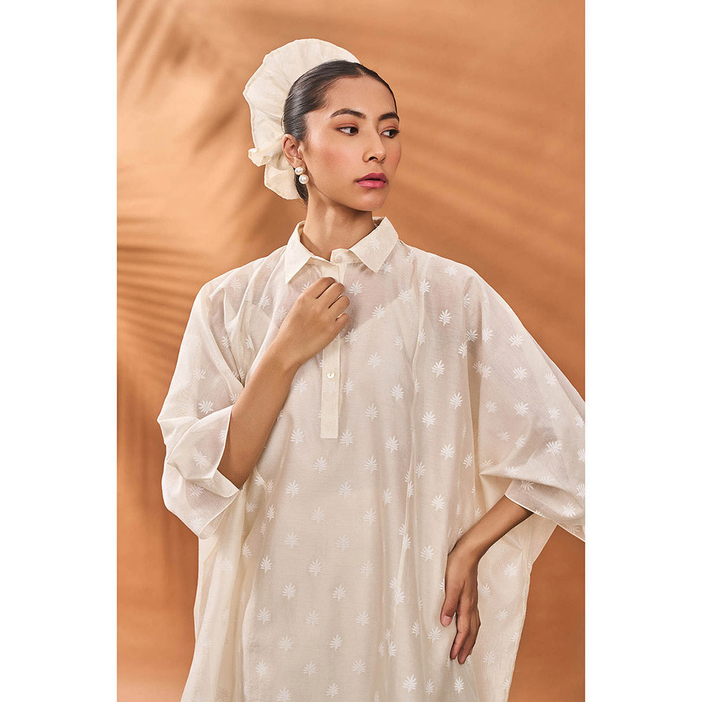 Masaba White Chander Trellis Palm Kurta with Inner and Pant (Set of 3)