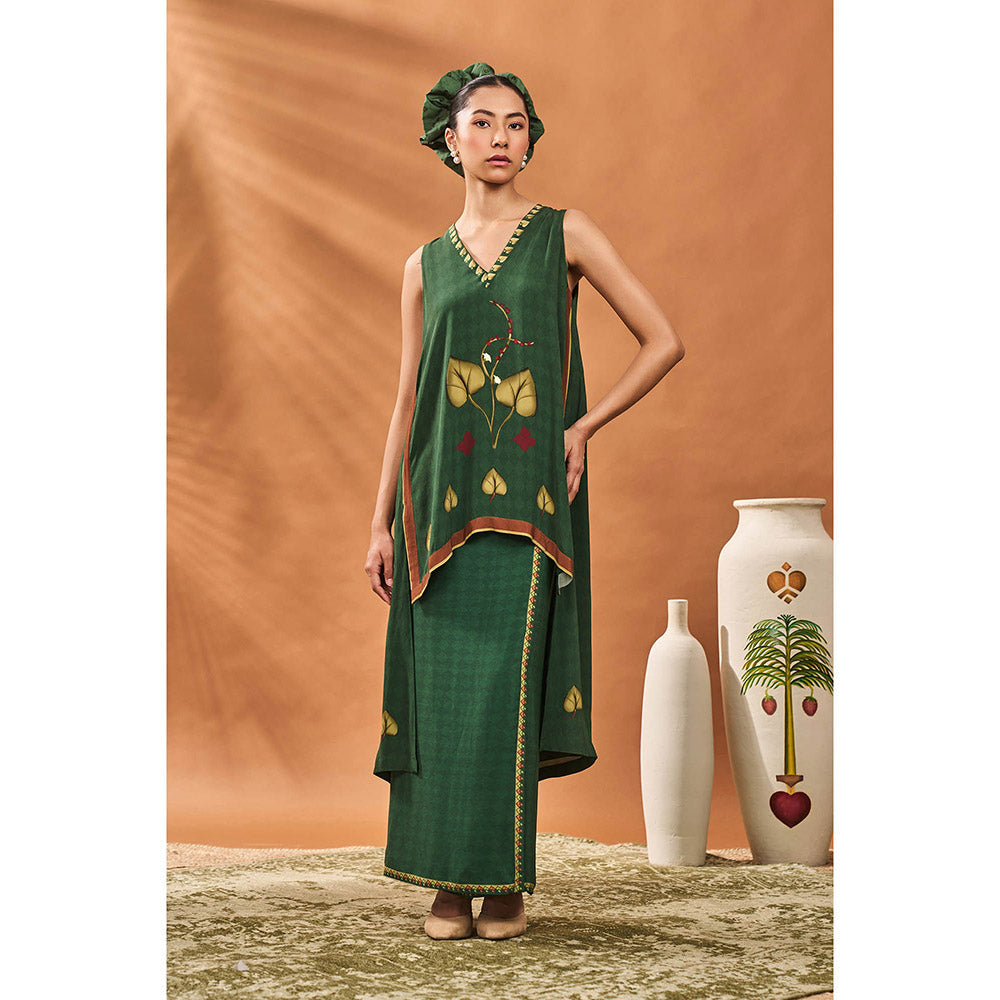Masaba Green Kurta with Vashti Style Skirt (Set of 2)